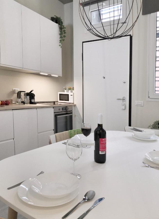 Luxury Apartment Near Niguarda Graziano39 Milánó Kültér fotó